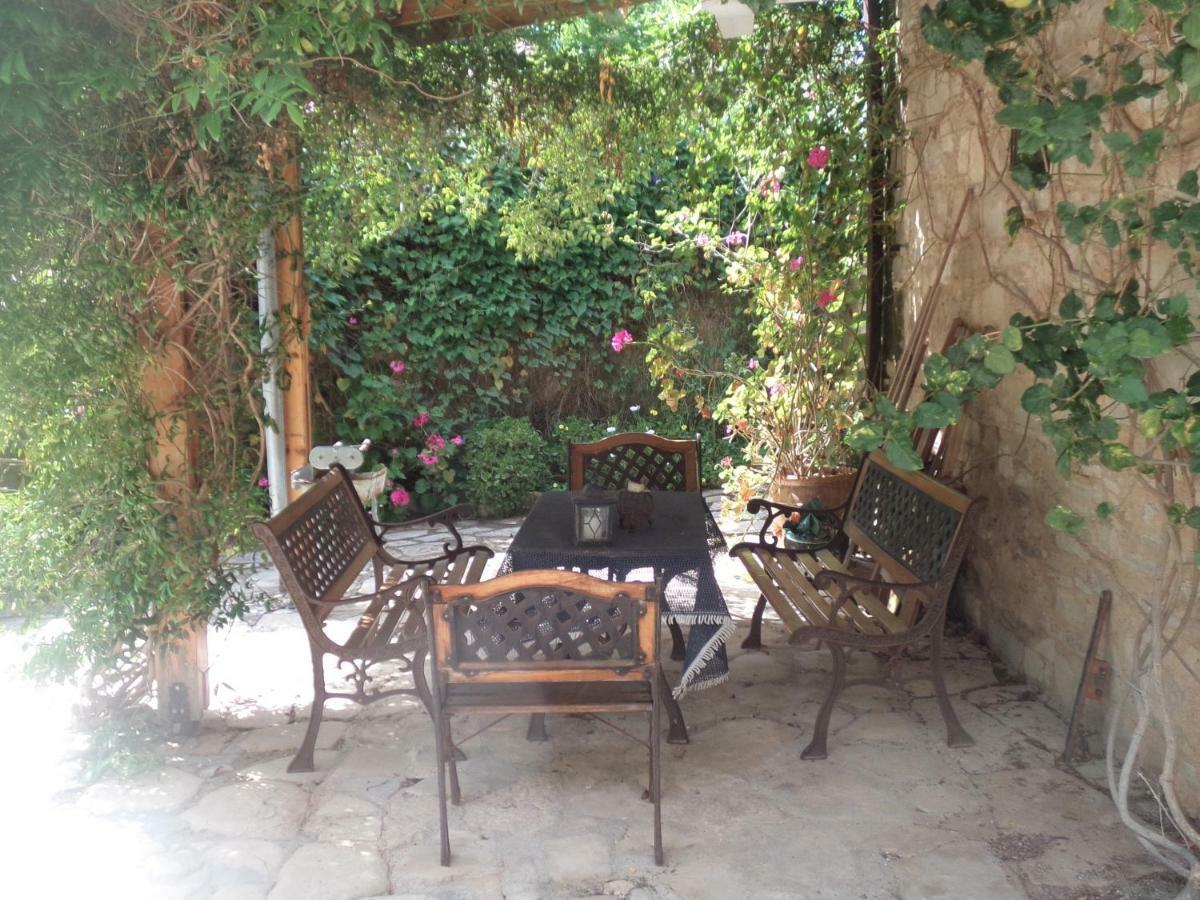 Вилла Oleander Stone House Lemona Экстерьер фото